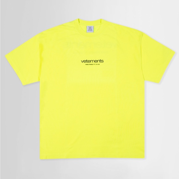 Vetement Unisex Urban Logo Tshirt